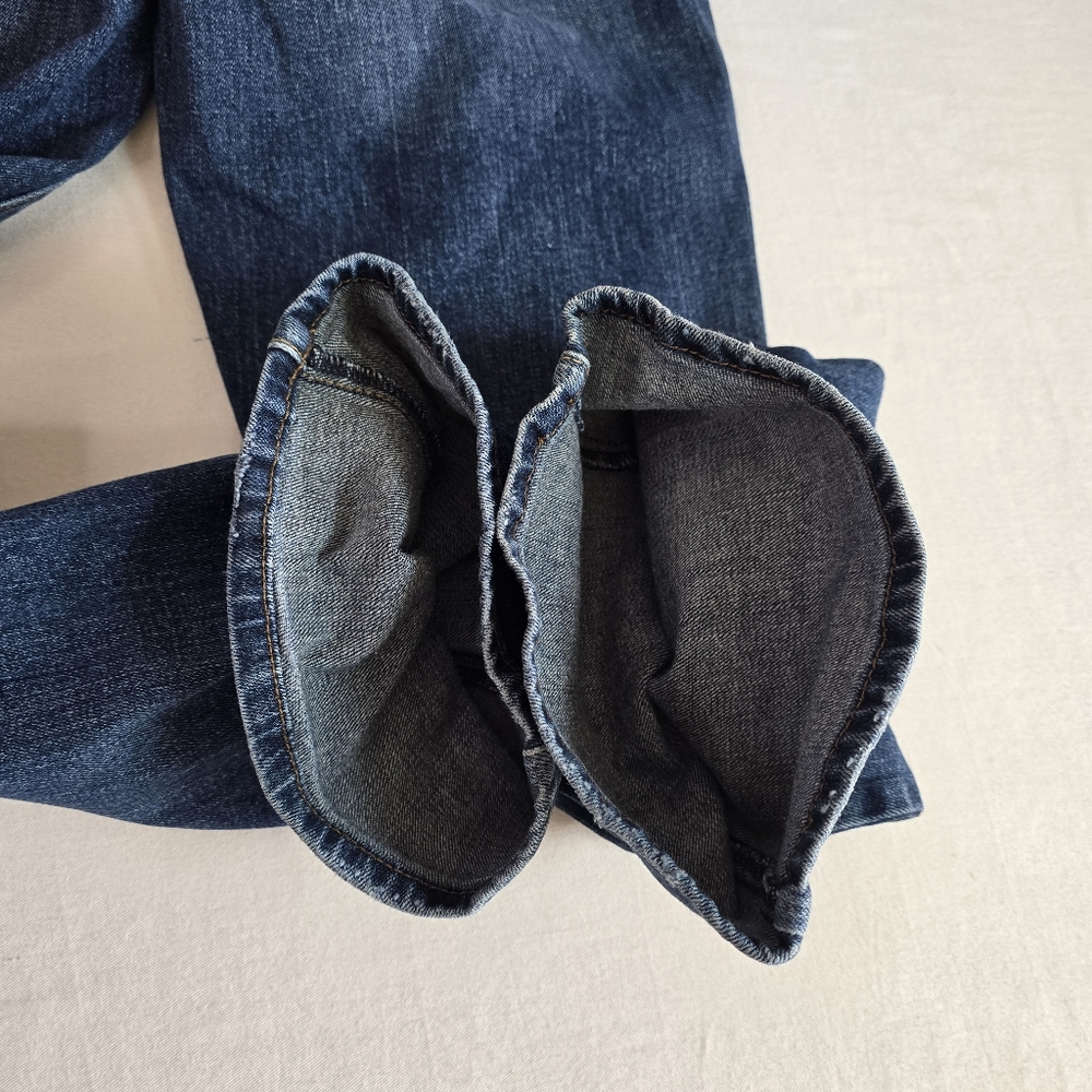 American Eagle Womens_Kick Boot "Stretch" 5 Pocket Distressed Jeans Size 8 Short - Picture 8 of 14